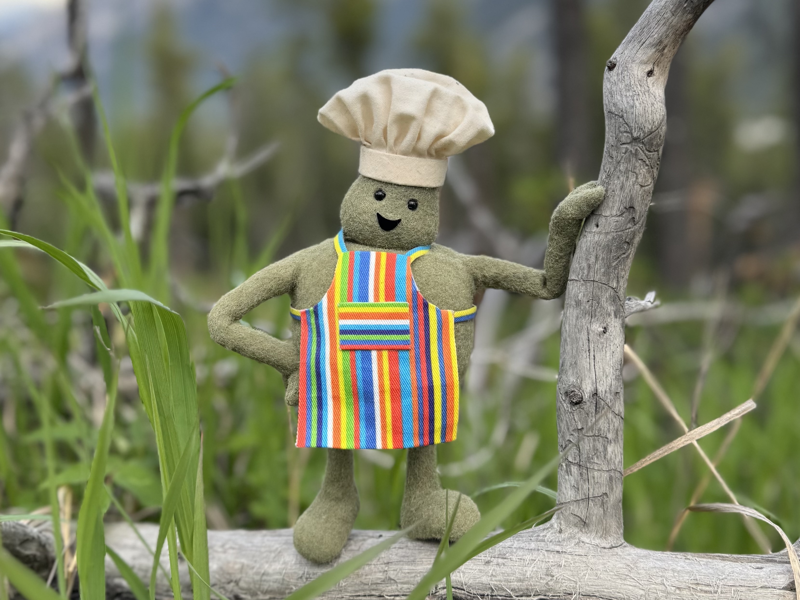 caption: There's an uprising among Tiny Chef fans who are angry Nickelodeon has canceled his show.