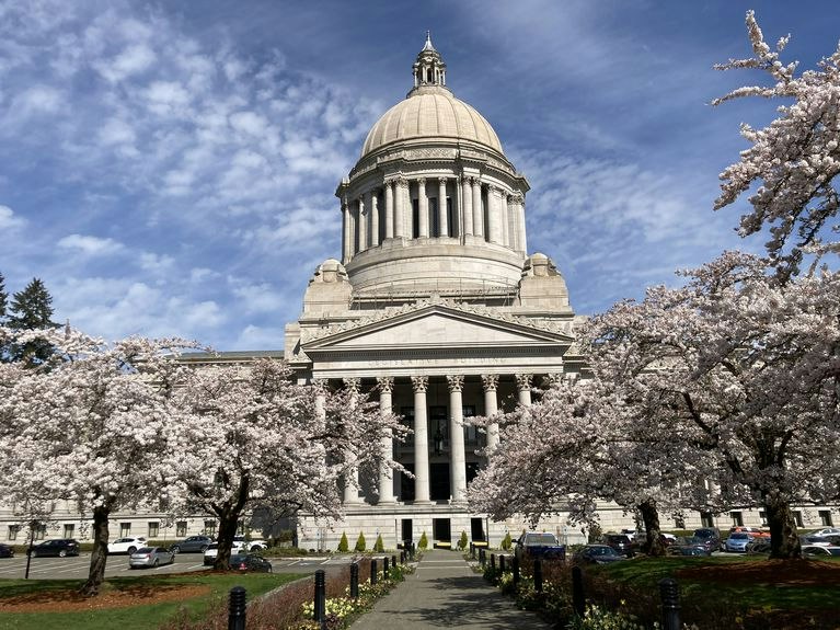 KUOW - While Oregon's Legislature feuds, Washington finds a way to work - Vimarsana News