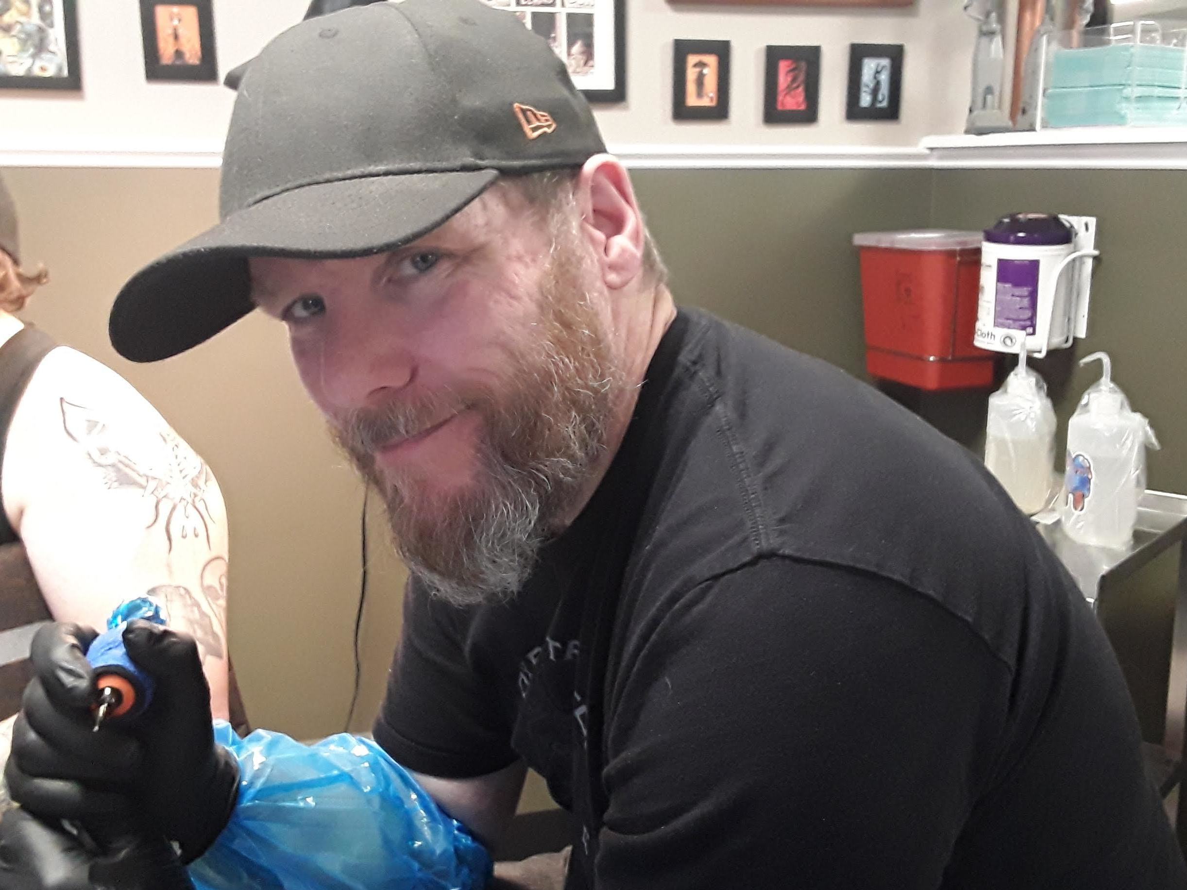 Iain Macarthur Attempt (3) | Images :: Behance, image size:1400x1050