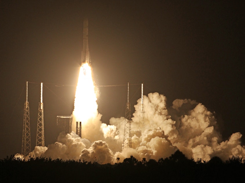 caption: United Launch Alliance's Vulcan Centaur lifts off from Space Launch Complex 41D at Cape Canaveral Space Force Station in Florida on Jan. 8, 2024, carrying Astrobotic's Peregrine Lunar Lander. After suffering a propellant leak, the lander now appears to be destined to burn up in Earth's atmosphere.