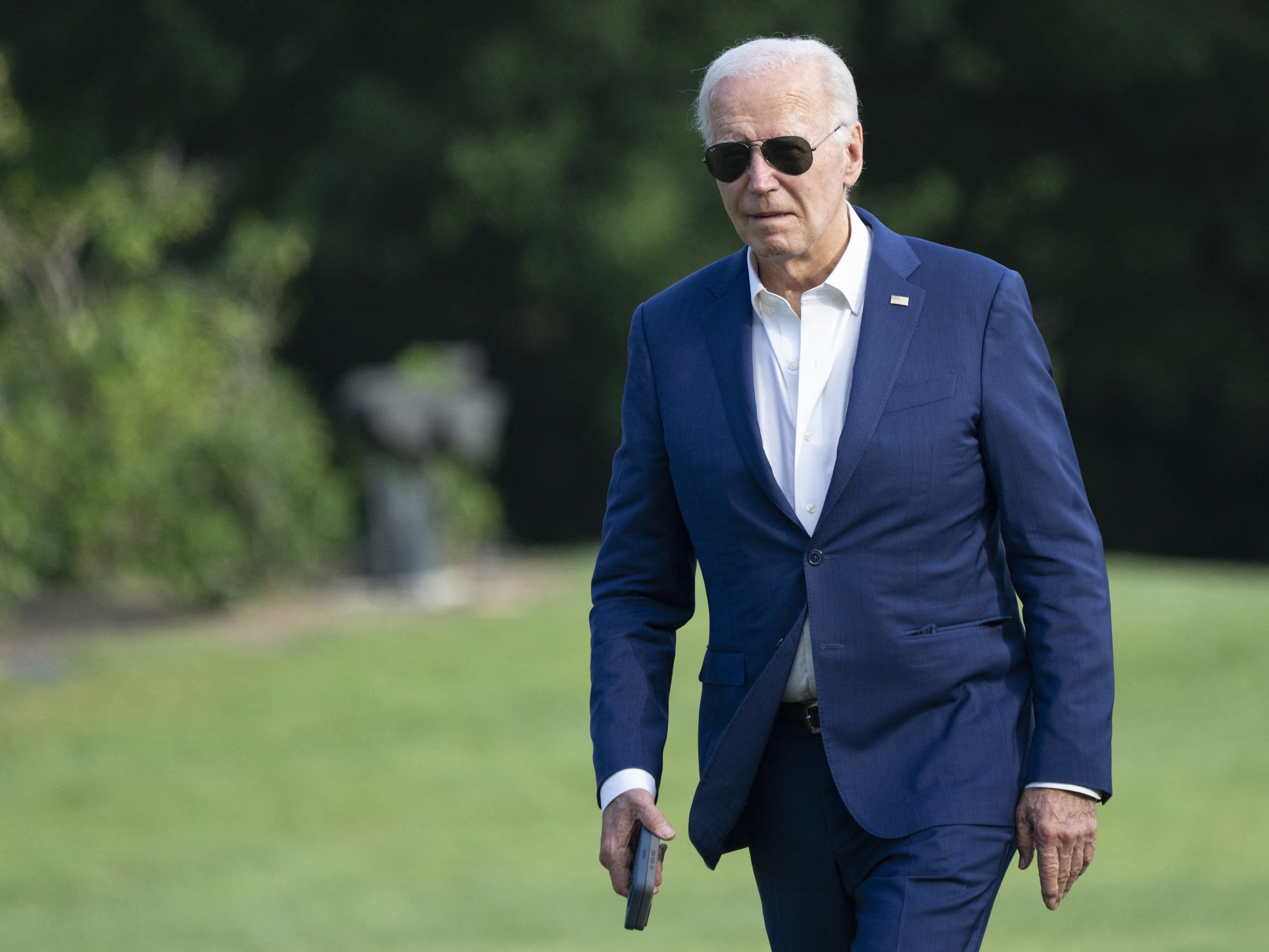 caption: Democrats in Washington are split on whether President Biden can remain at the top of the party's ticket in November.