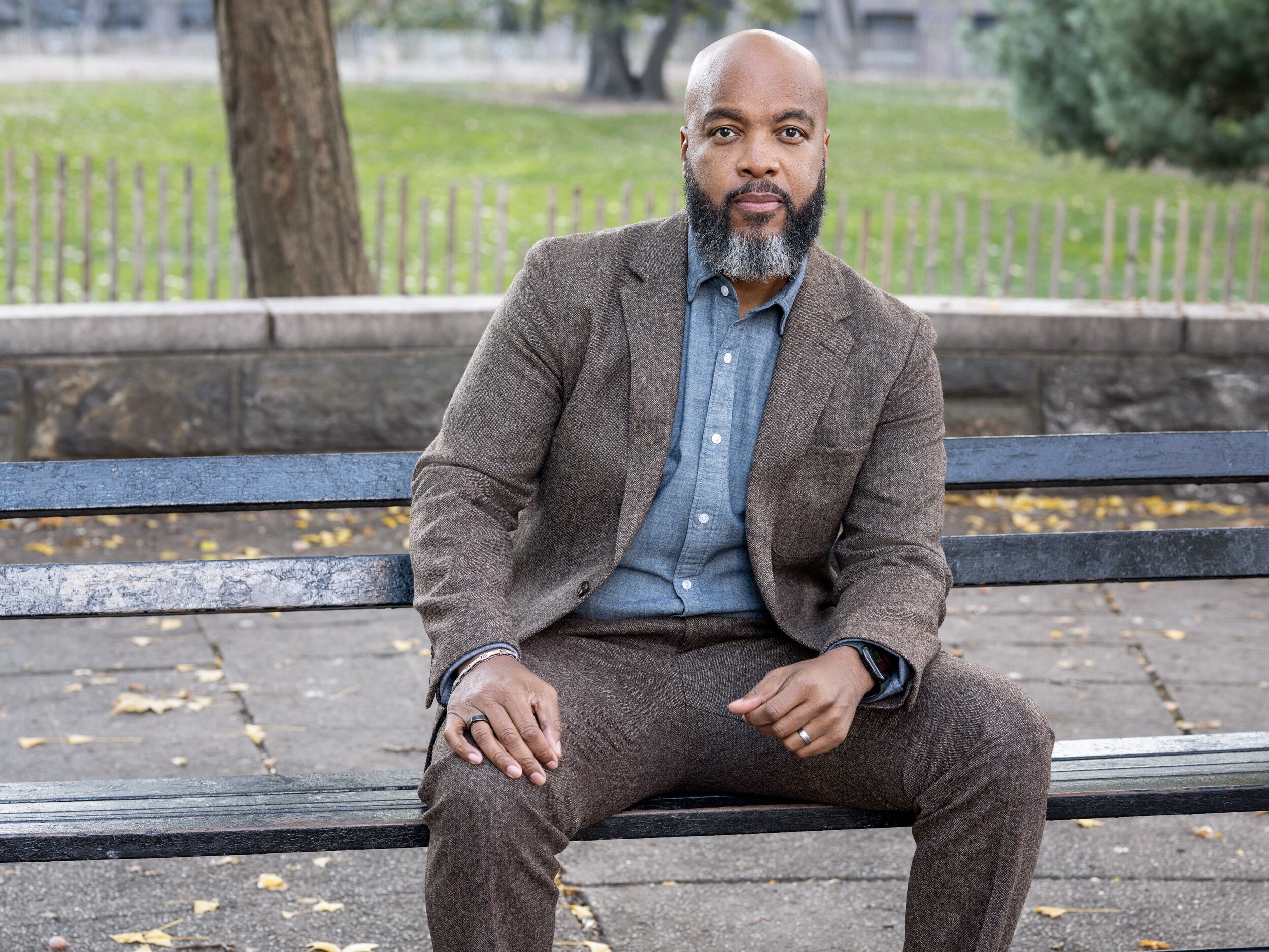 caption: Trymaine Lee and his colleagues won the Pulitzer Prize in 2006 for <em>The Times-Picayune's</em> coverage of Hurricane Katrina.