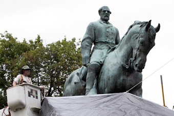 caption: The Virginia House and Senate voted Tuesday to approve bills that would allow cities to decide if Confederate statues should be removed.