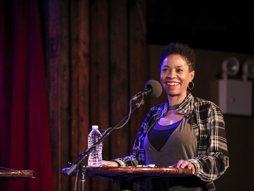 caption: Marina Franklin plays a game on <em>Ask Me Another</em> at the Bell House in Brooklyn, New York.