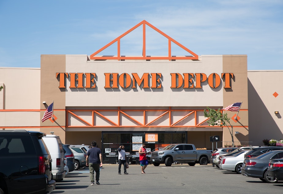 Kuow Home Depot Reverses Mask Policy Will Now Have Enforcement Captains In Stores Kuow Home Depot Reverses Mask Policy Will Now Have Enforcement Captains In Stores