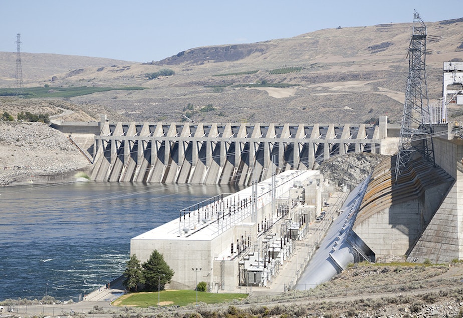 caption: Chief Joseph Dam is on the Columbia River in eastern Washington at Bridgeport. 