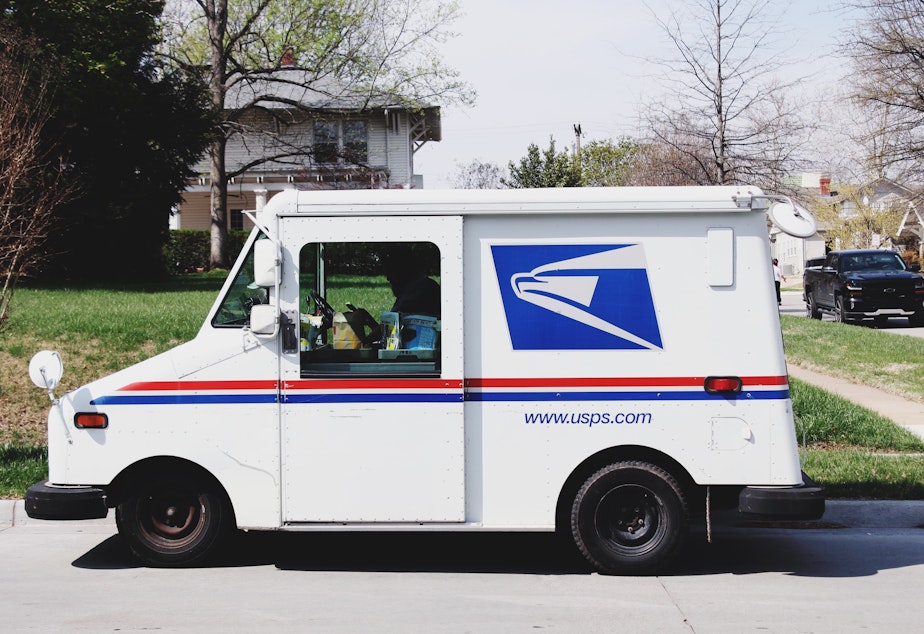 mail carrier post office usps postal