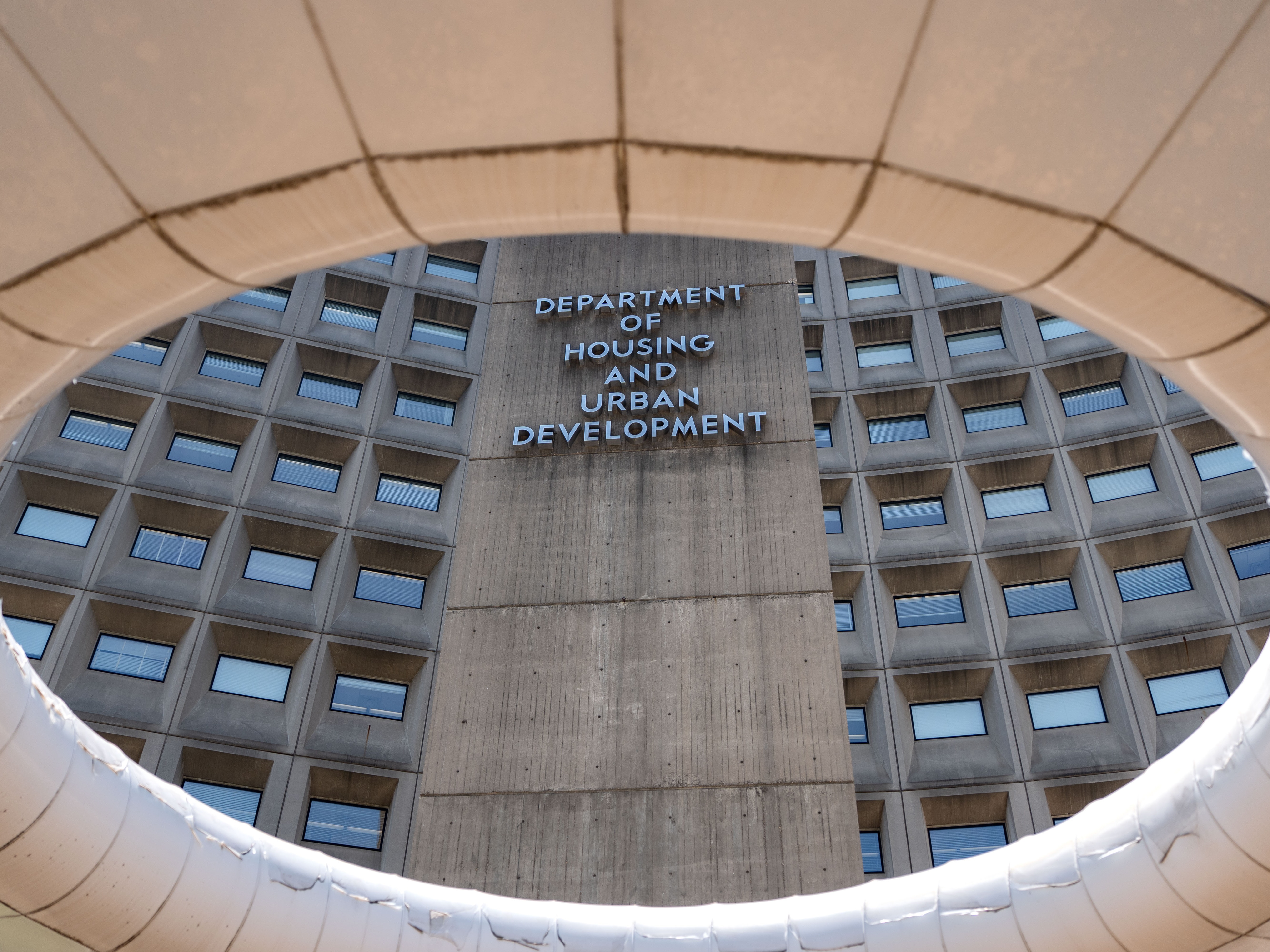 caption: The U.S. Department of Housing and Urban Development headquarters in Washington, D.C.  The agency wants to ban families with any undocumented member from federally subsidized housing.