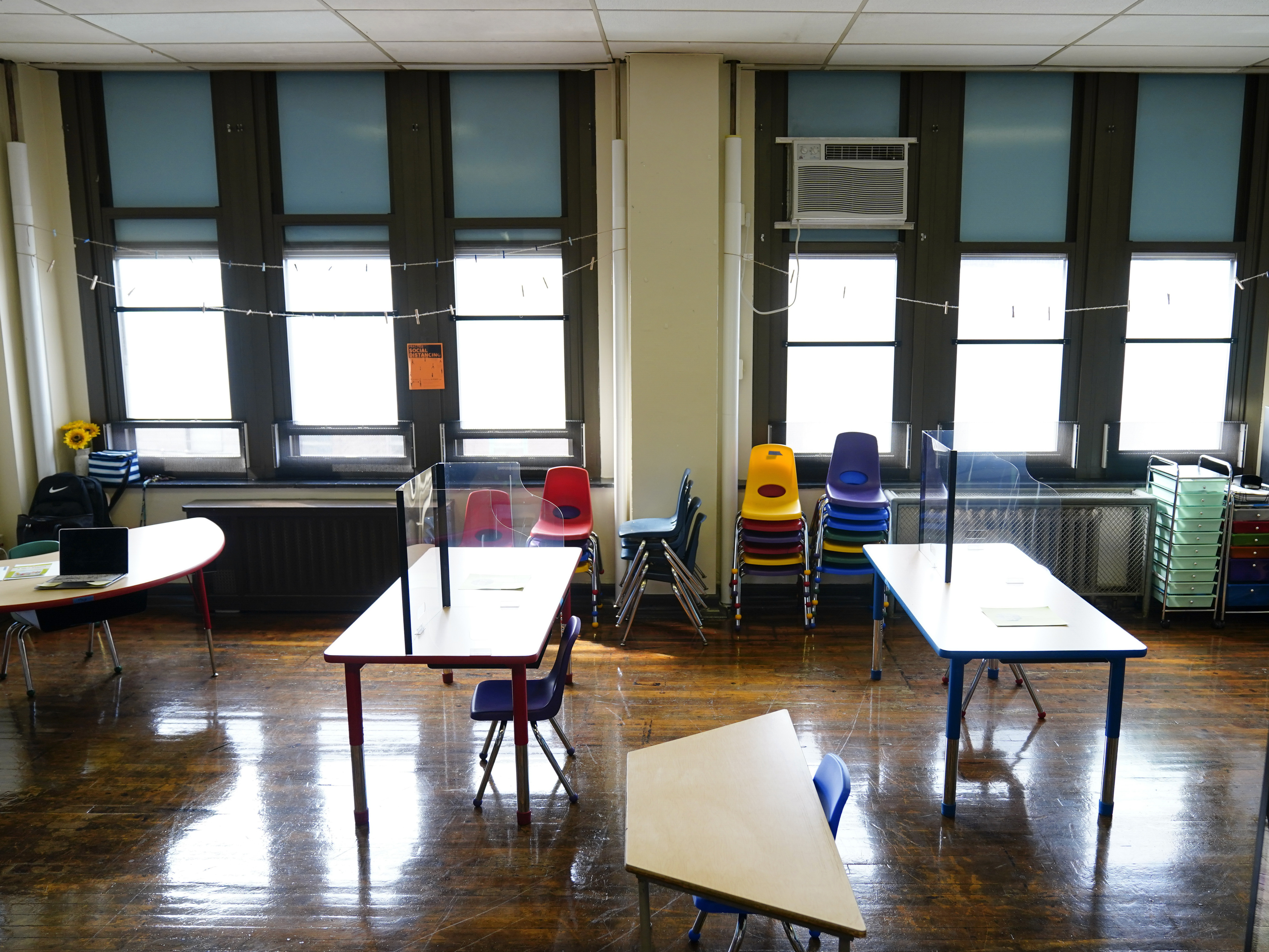 caption: Pandemic school disruptions resulted in the largest drop in reading achievement in 30 years, according to newly released national test scores.