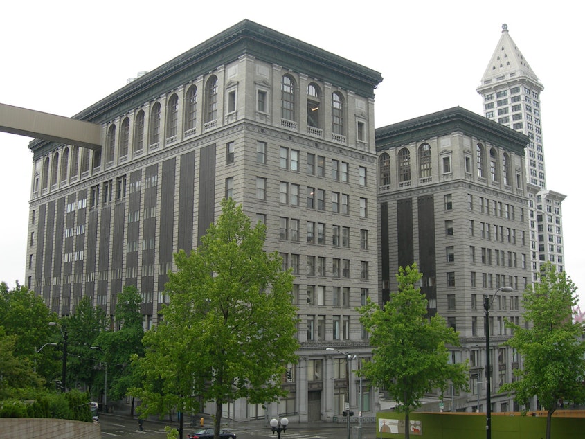 caption: King County Courthouse in downtown Seattle