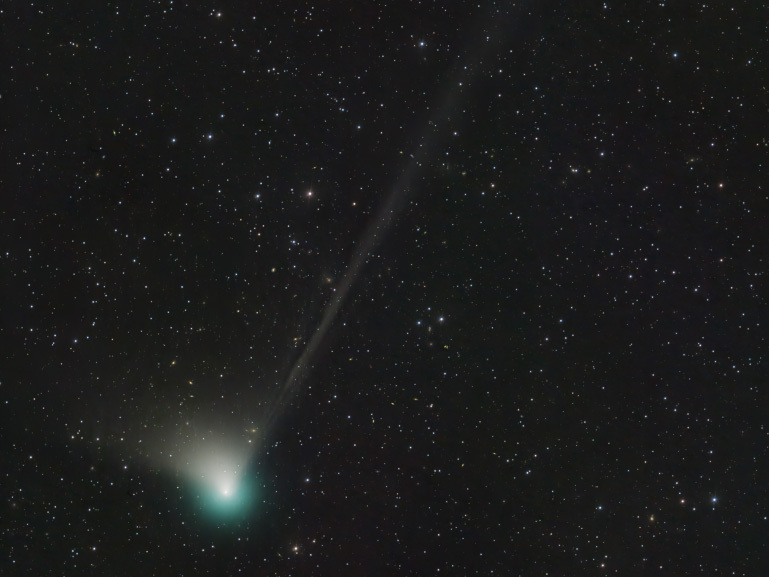 caption: Comet C/2022 E3 (ZTF) was discovered by astronomers using the wide-field survey camera at the Zwicky Transient Facility in March 2022.
