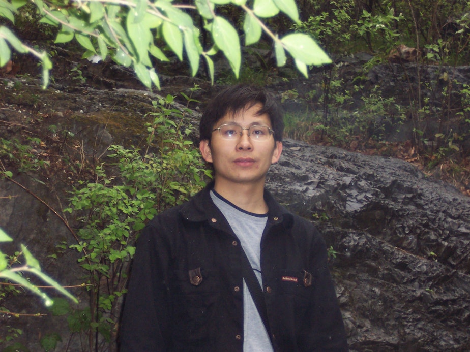 caption: Weibin Zhou during his years as a university student in China.