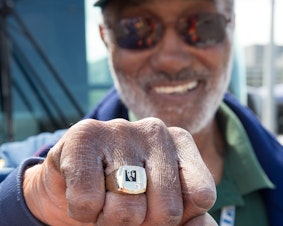 caption: James Turner, Metro's Transit Operator of the Year, has been driving buses for 35 years.