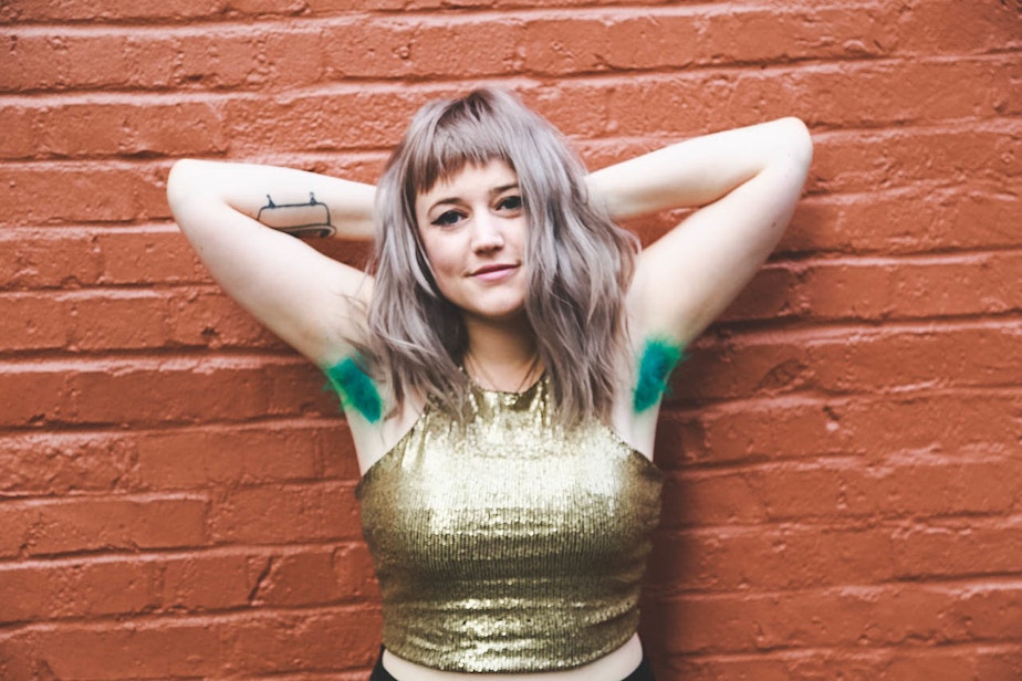 Kuow Seattle Stylist Dyes Armpits And Launches Feminist Trend - roblox forums why do men have armpit hair