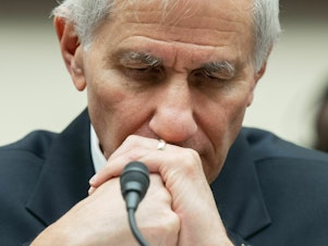 caption: Federal Deposit Insurance Corporation Chairman Martin Gruenberg apologized to employees Tuesday, after an outside review found a toxic workplace culture at the agency.