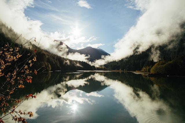 caption: A lake in the North Cascades National Park. Washington state's snowpack is about 70% of normal (depending on where you look) as of March 2024. With El Niño reportedly on the wane, and a potential La Niña later in the year, there is hope that the mountains will get more snowpack heading into 2025.  