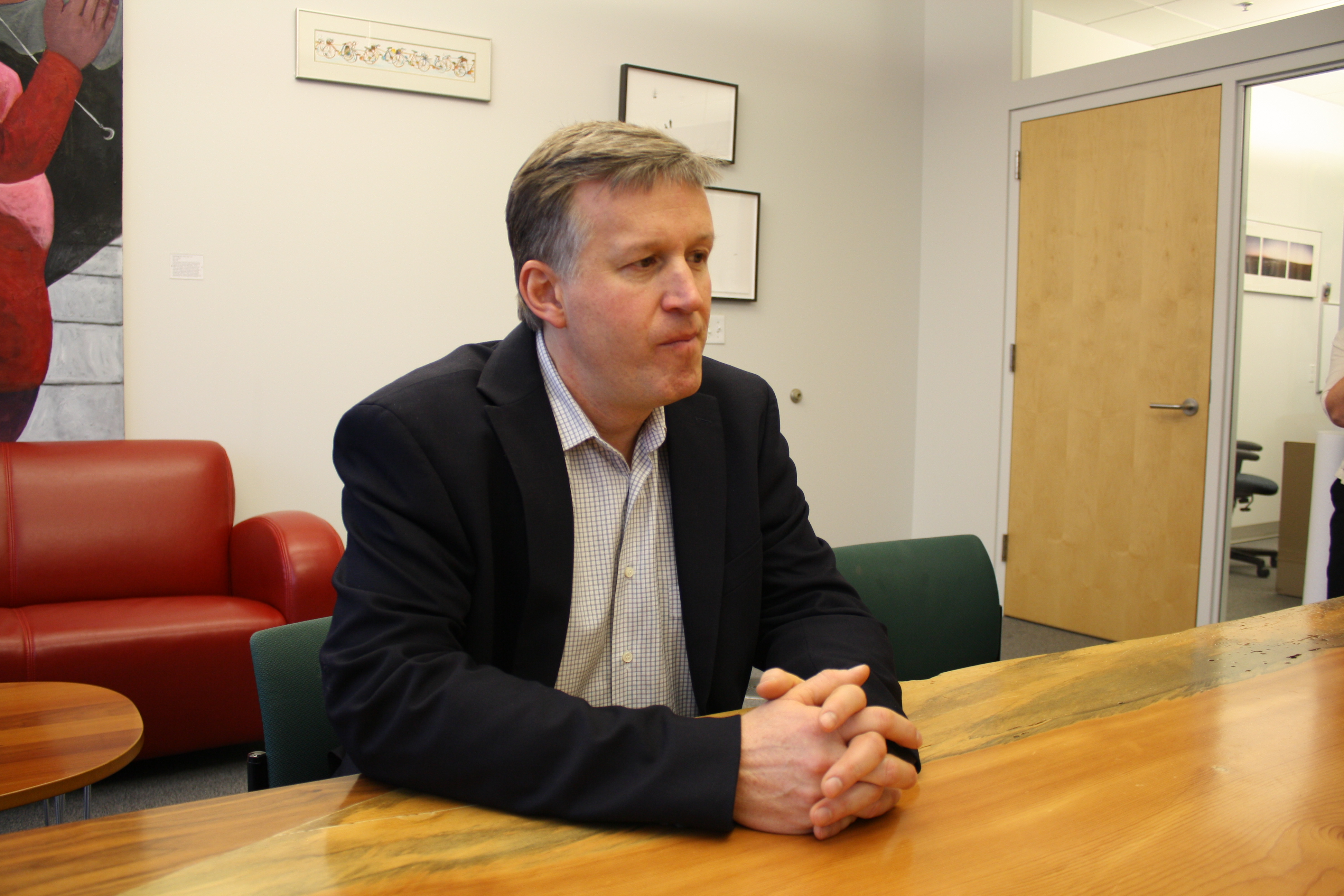 caption: Seattle City Councilmember Mike O'Brien, longtime opponent of the waterfront tunnel, has been pushing Washington State Department of Transportation officials to be more transparent.