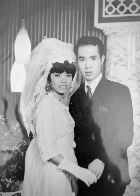 caption: Yuk and Cho Yuen together at their wedding day in Hong Kong in 1968.