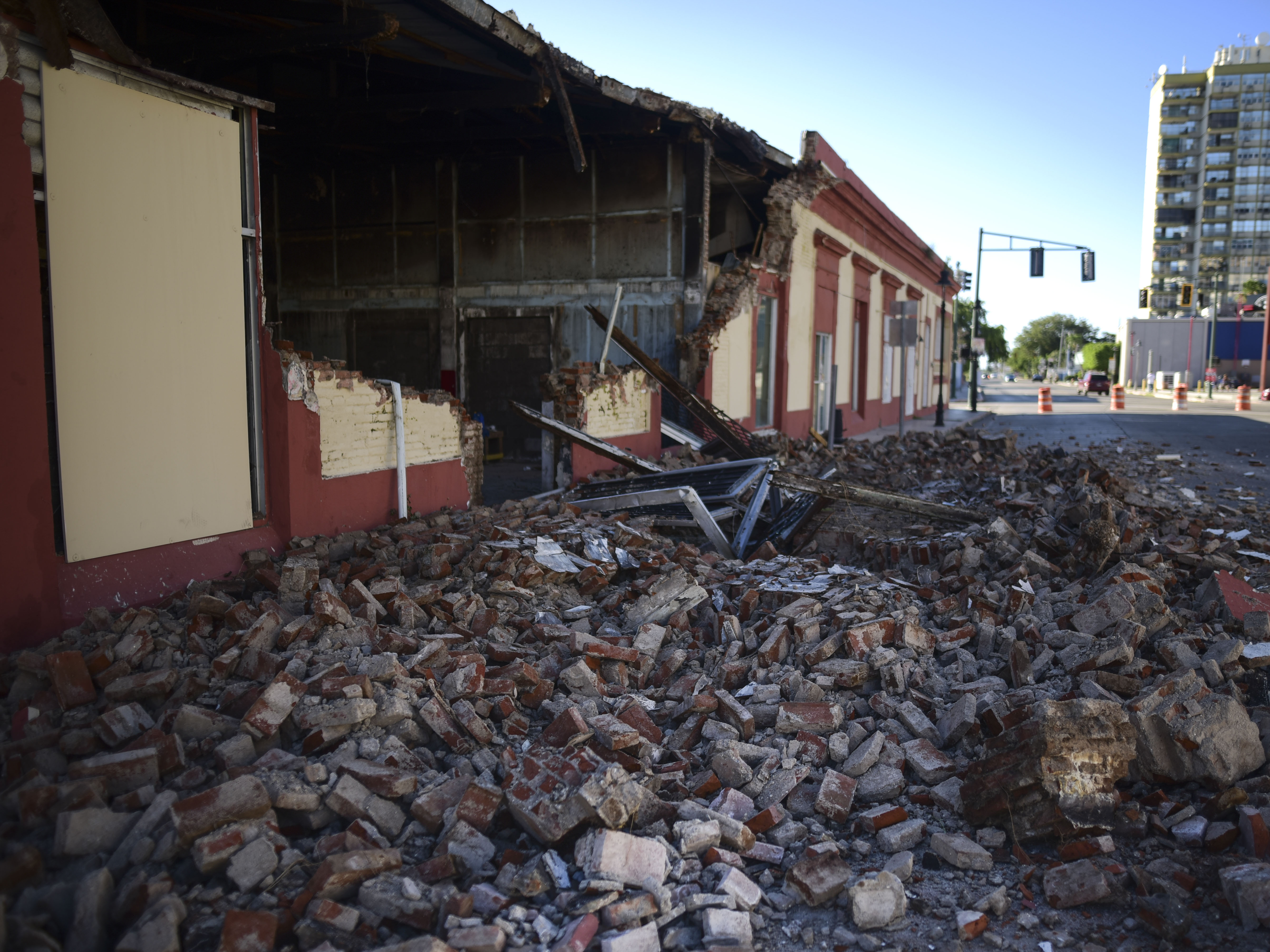 caption: The walls of some local buildings, such as the one seen in Ponce, collapsed when an earthquake struck Puerto Rico before dawn Tuesday.