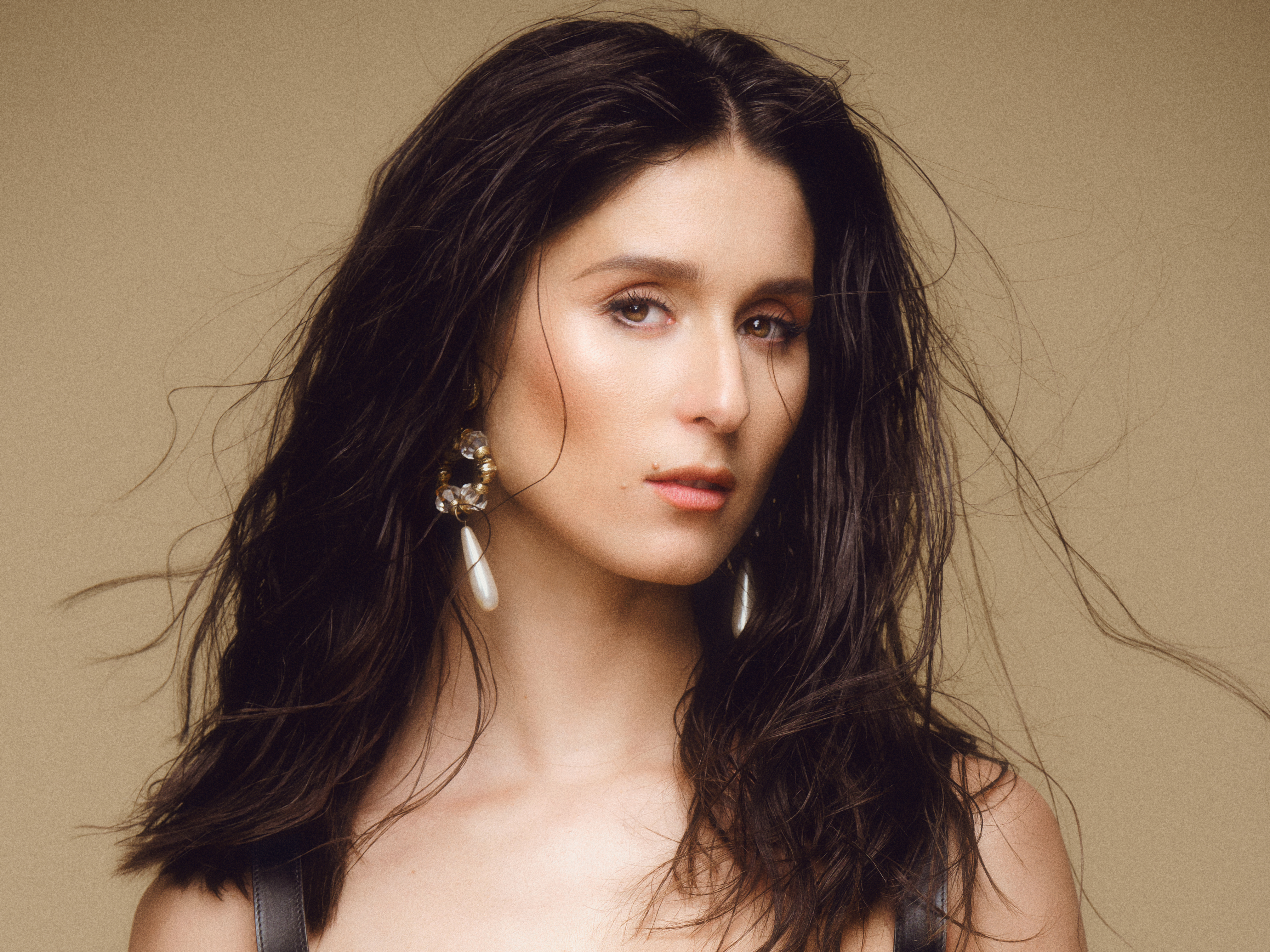 caption: Chilean vocalist Francisca Valenzuela takes on violence against women in Latin America in new video featured on this week's playlist.