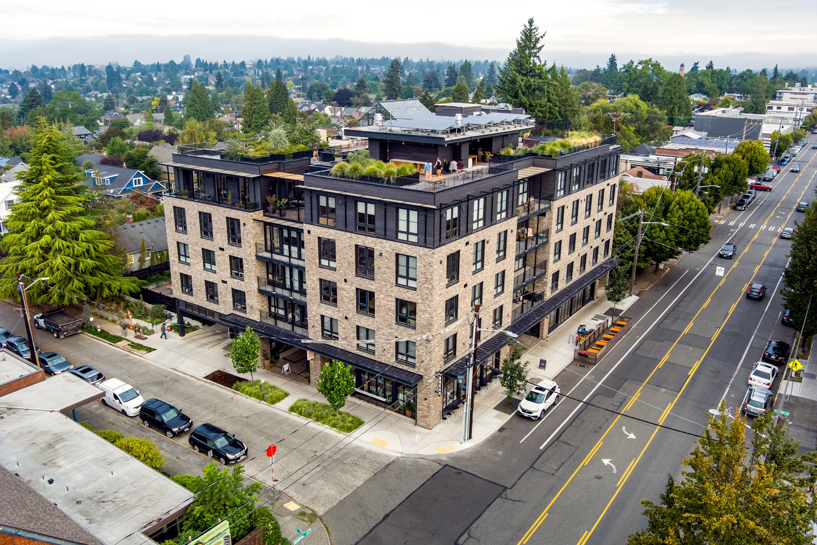 caption: The Shared Roof building in Seattle's Phinney Ridge neighborhood.