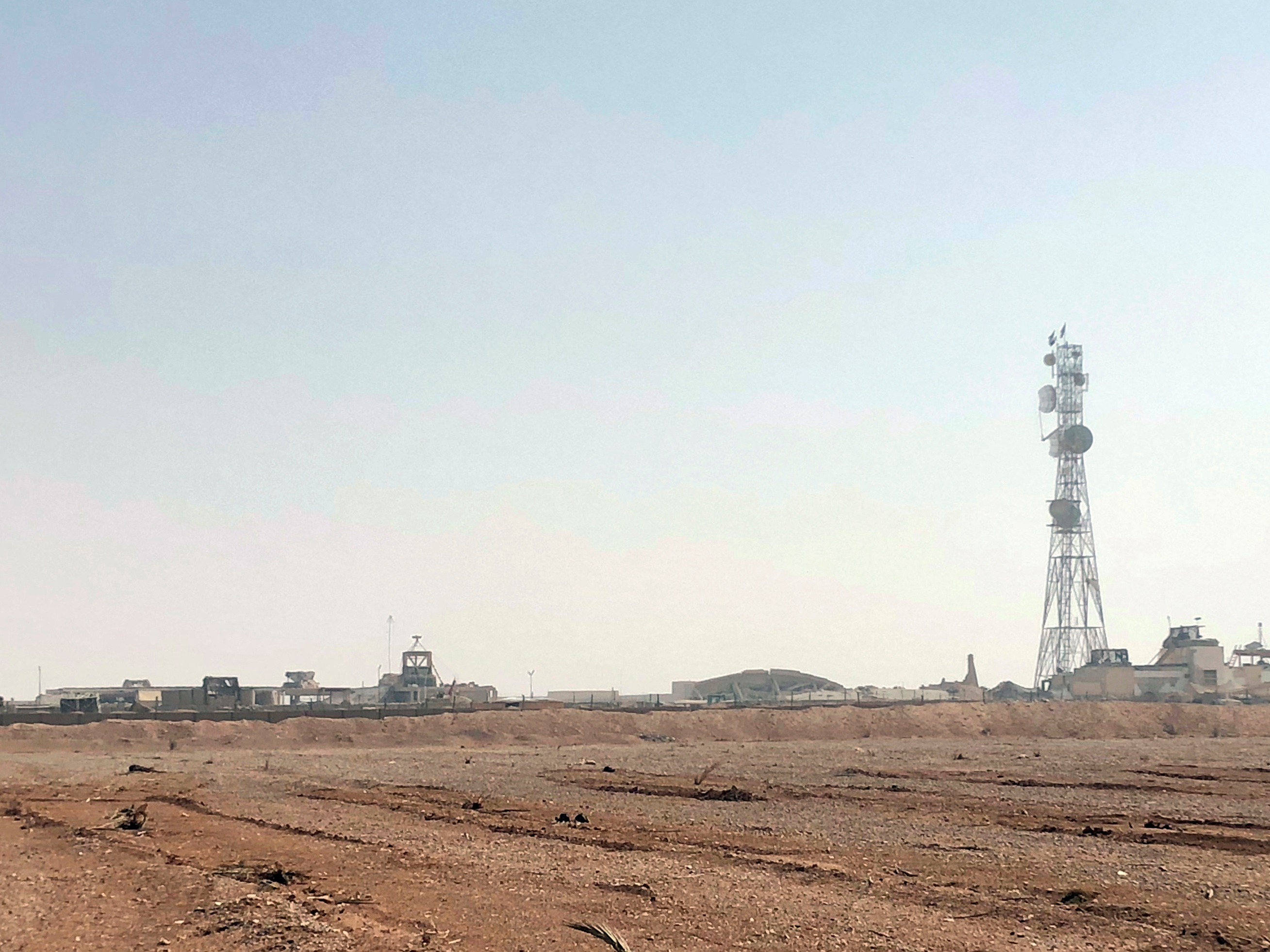 caption: FILE - The al-Tanf military outpost in southern Syria is seen on Oct. 22, 2018.