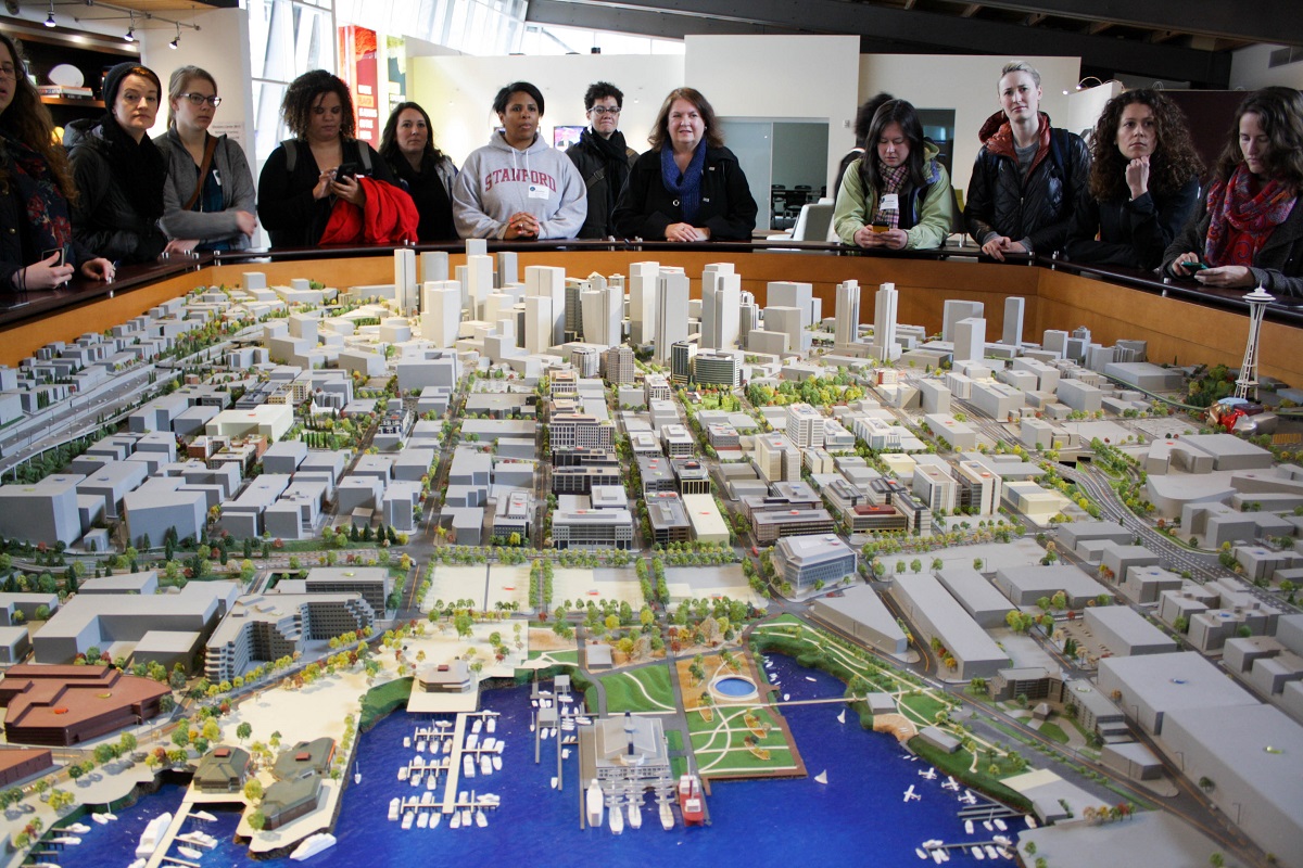 caption: At the South Lake Union Discovery Center, a Vulcan guide apologized that the model was so out of date. It hadn't been updated in a couple years.