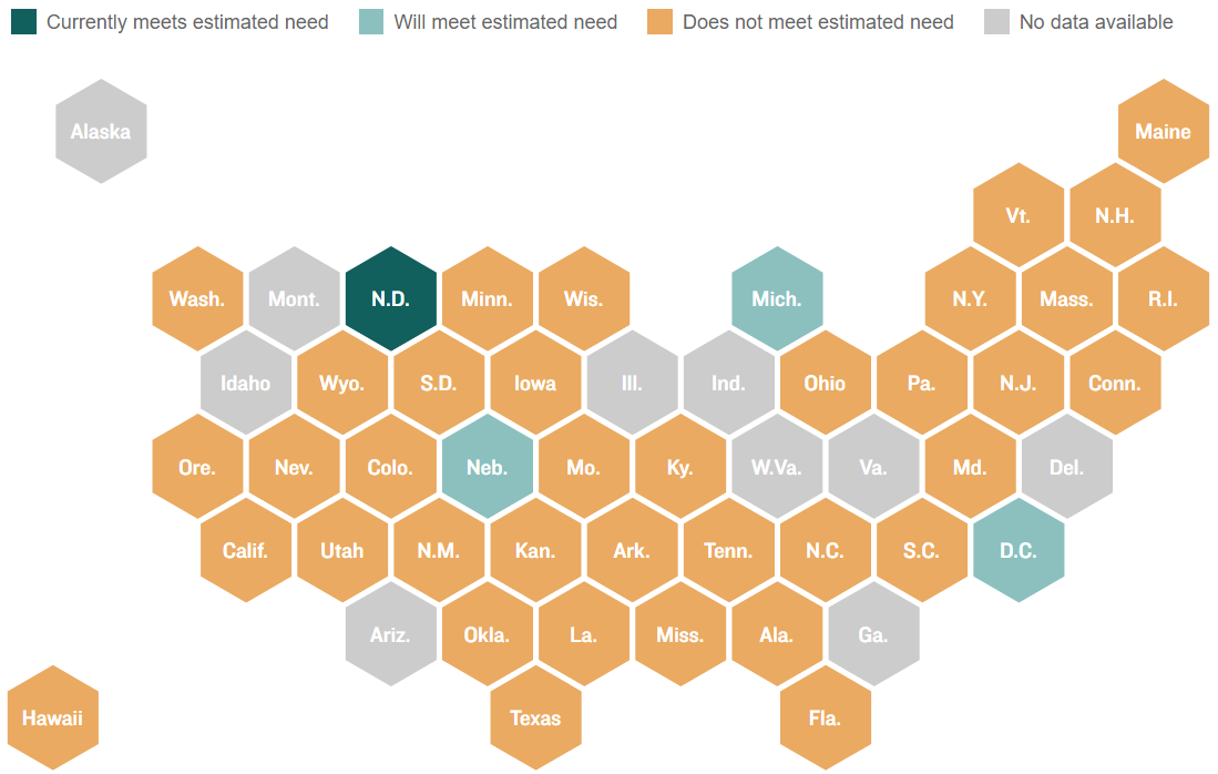 caption: Data map of US states showing hiring levels for coronovirus contact tracing. Click the credit link to view original data. 