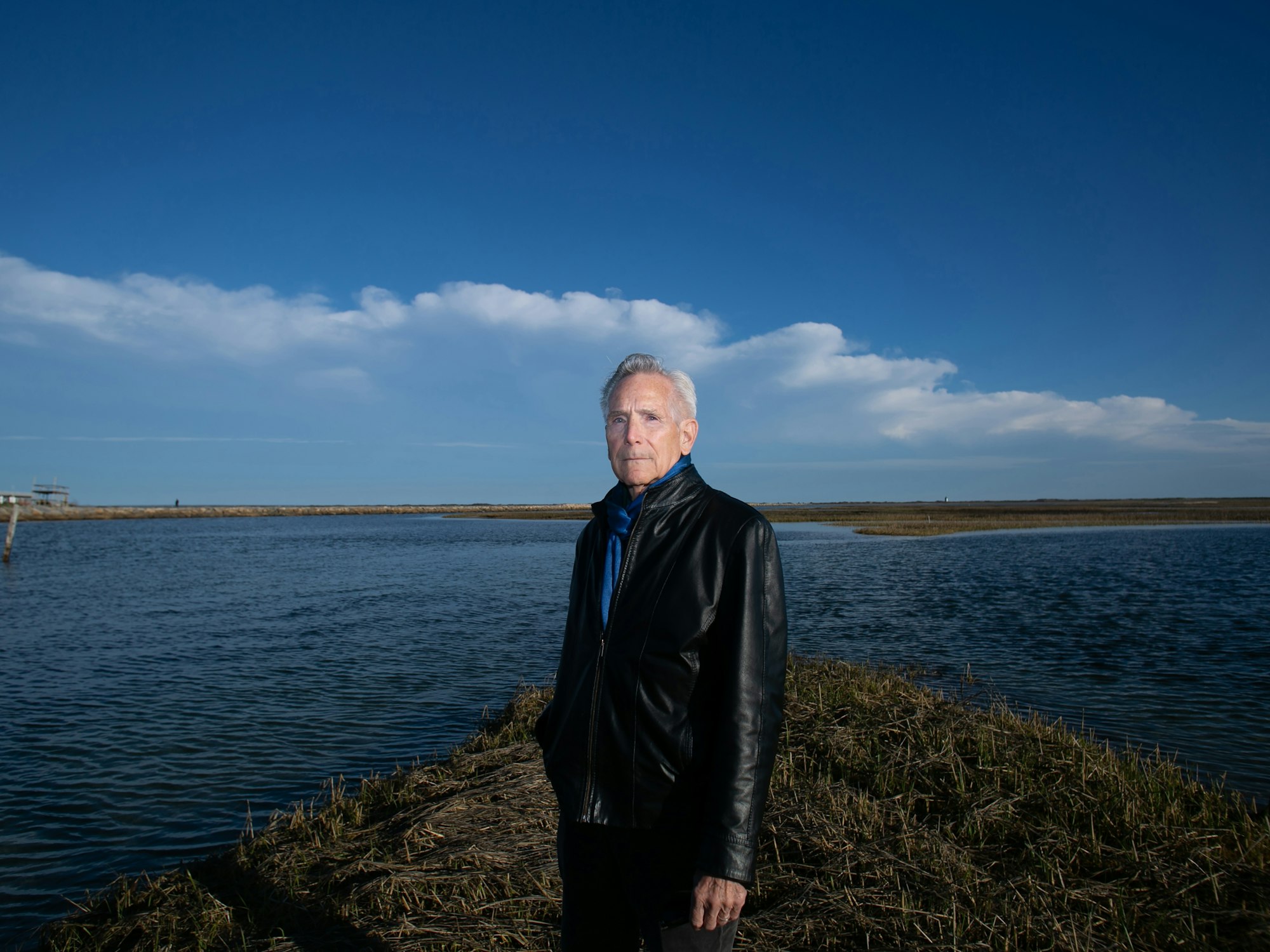Drive 5 hours or fly 20 minutes? Remote towns suffer from lack of year-round flights