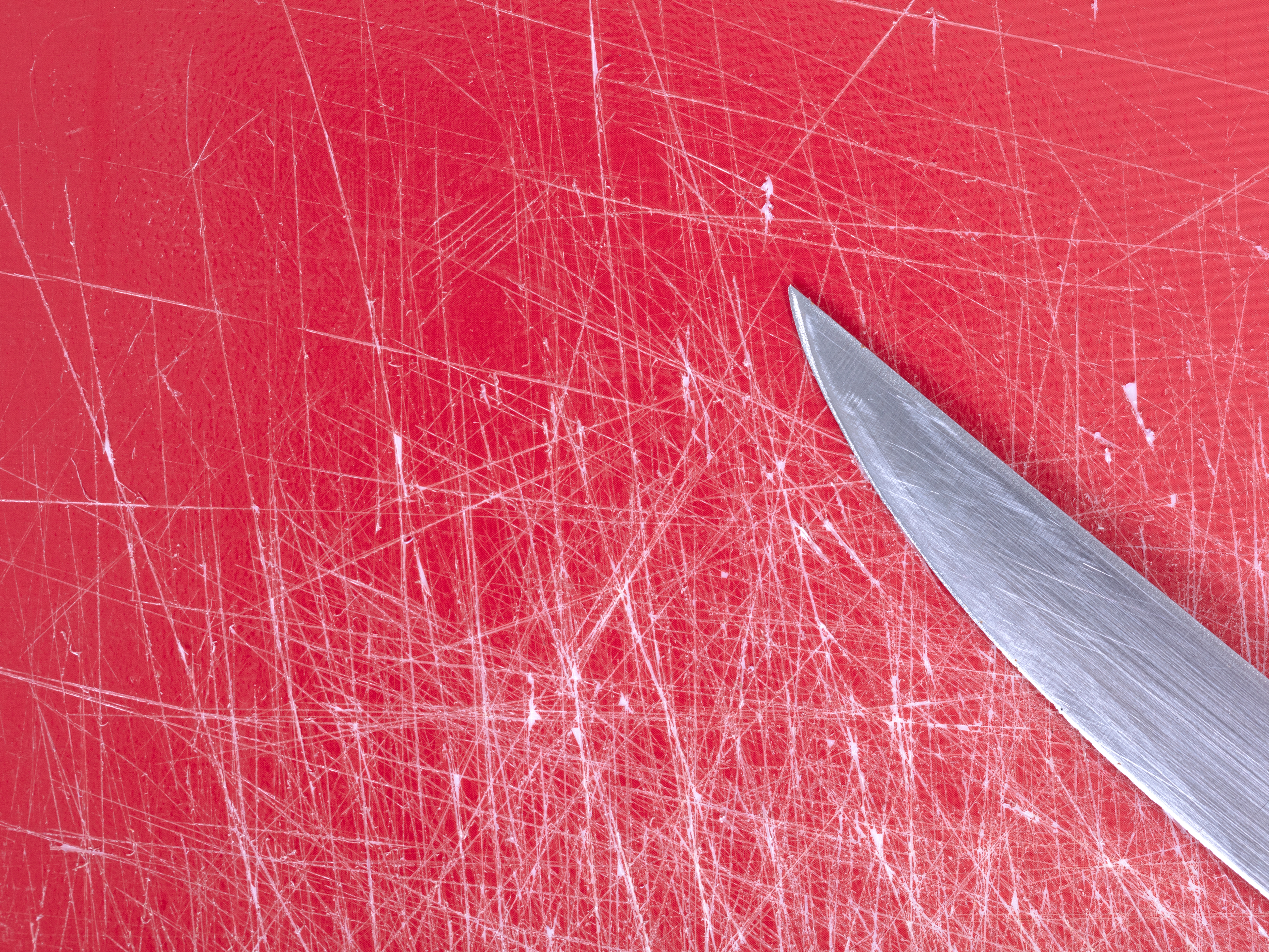 caption: Some chefs have switched from plastic cutting boards to wooden alternatives. One study of plastic cutting boards found that they shed as many as dozens of grams of microplastics per person per year.