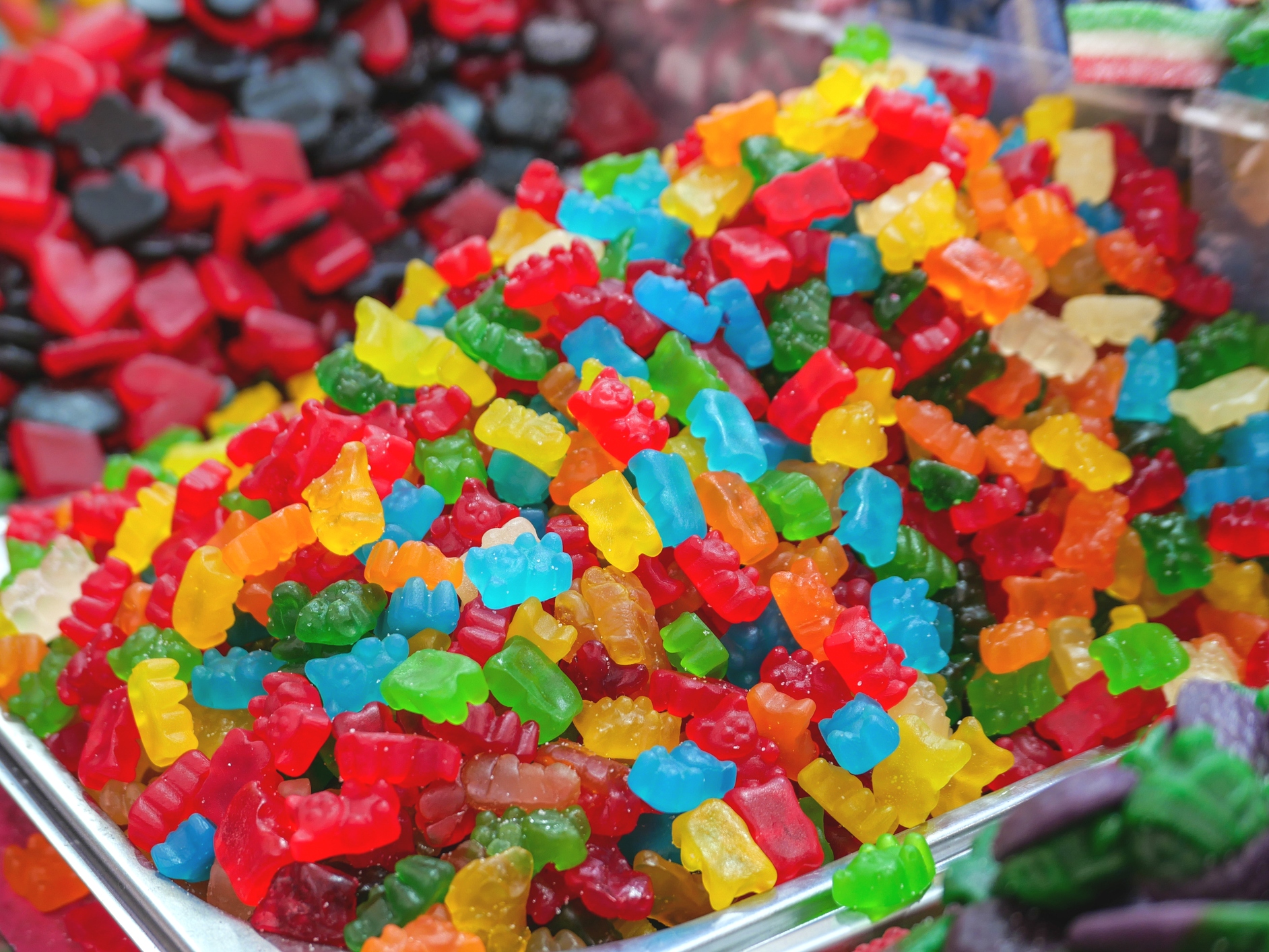 caption: State lawmakers are targeting food dyes and other additives in a slew of new bills.