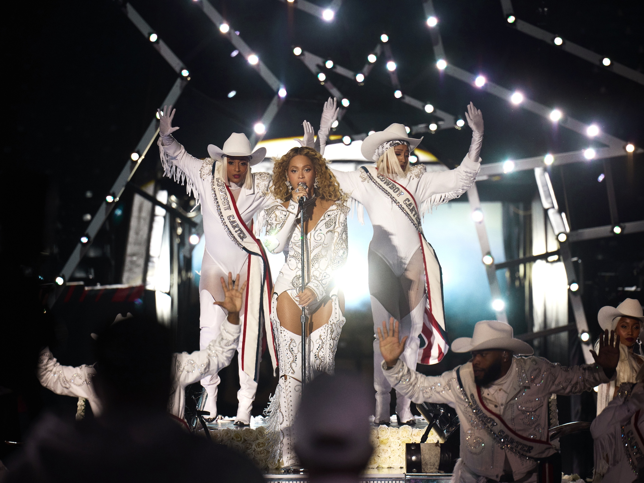 caption: Beyoncé performed live at halftime during the NFL game between the Baltimore Ravens and Houston Texans at NRG Stadium on Dec. 25, 2024.<br>