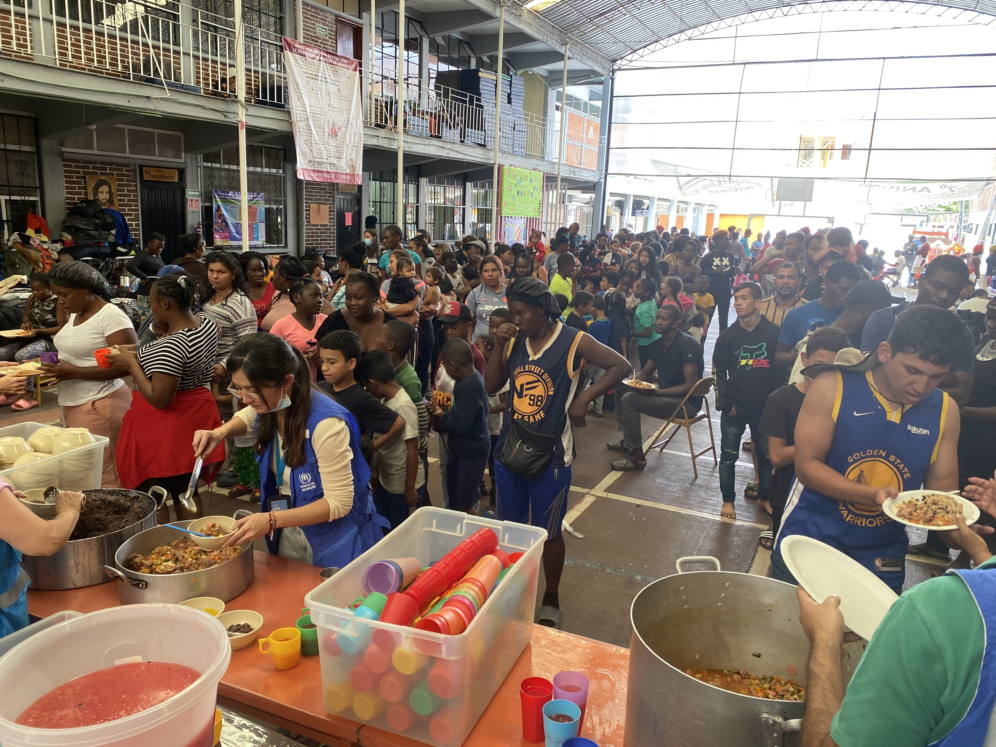caption: UNHCR, the United Nations refugee agency, provides meals and legal orientation at the CAFEMIN shelter in Mexico City. The shelter capacity of 100 people has been stretched above 500 in recent weeks with a growing number of migrants stuck in limbo in Mexico.