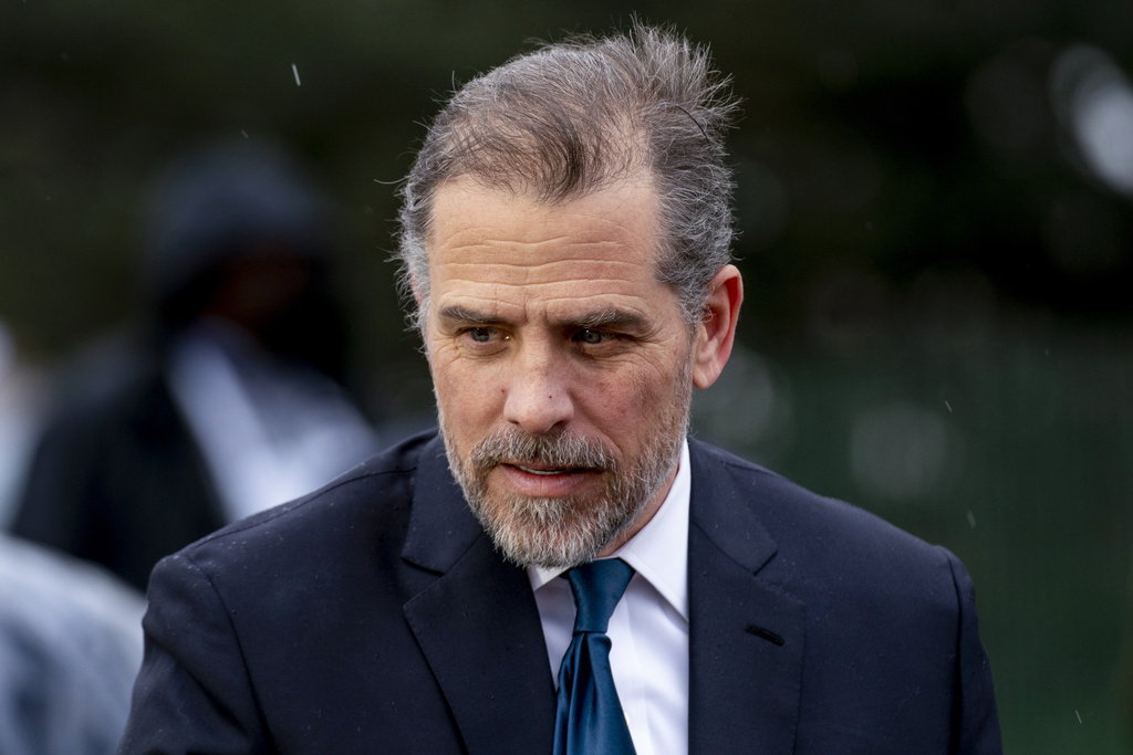 caption: Hunter Biden, the son of President Joe Biden, speaks to guests during the White House Easter Egg Roll on the South Lawn of the White House, April 18, 2022, in Washington. 