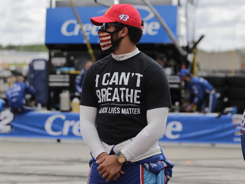 Kuow Nascar S Bubba Wallace Wants Confederate Flags Banned From Race Tracks - fresh red baseball cap roblox