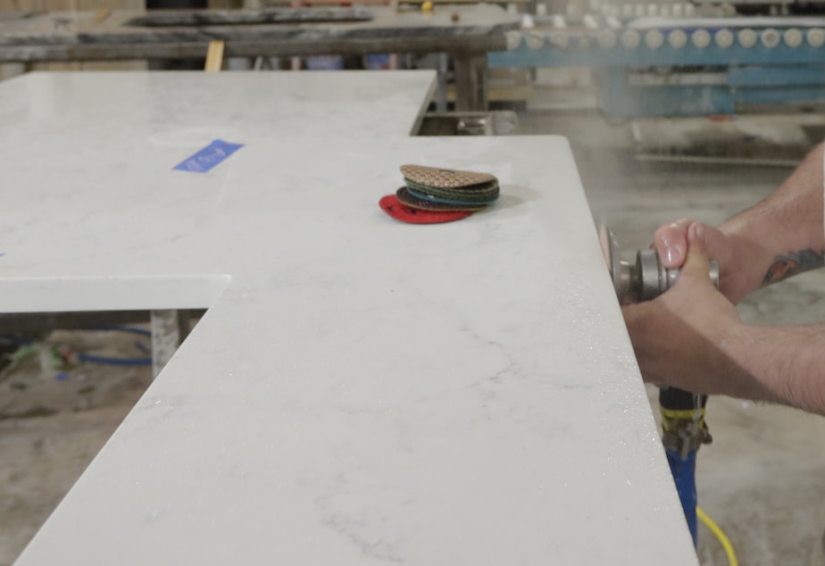 Kuow Lawmakers Seek Protections For Workers Against Lung Damage