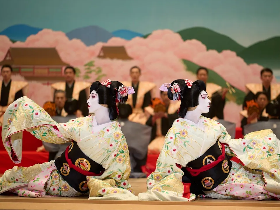 caption: Ryusei Yokohama and Ryo Yoshizawa play friends and rivals in the Japanese epic <em>Kokuho</em>.