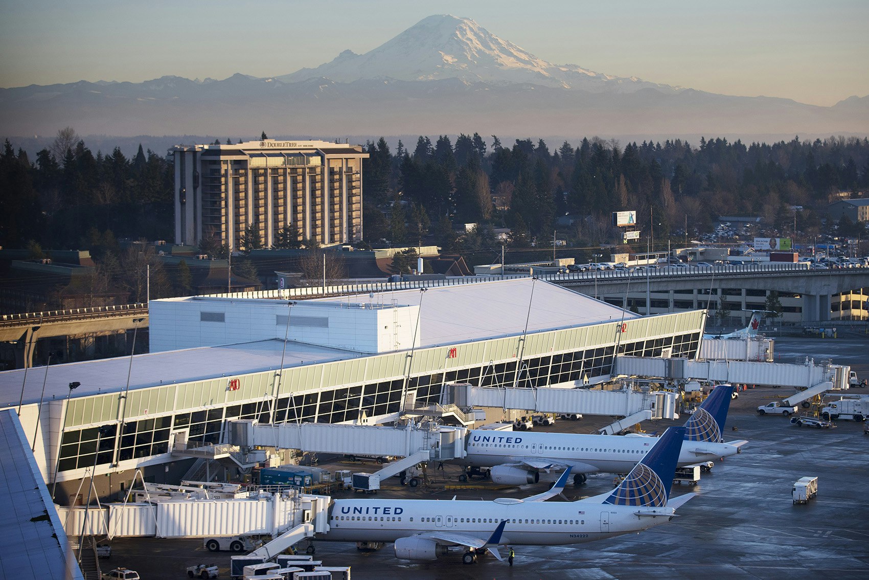 KUOW - Washington's carbon footprint keeps growing. This time, buildings and planes are to blame - Vimarsana News