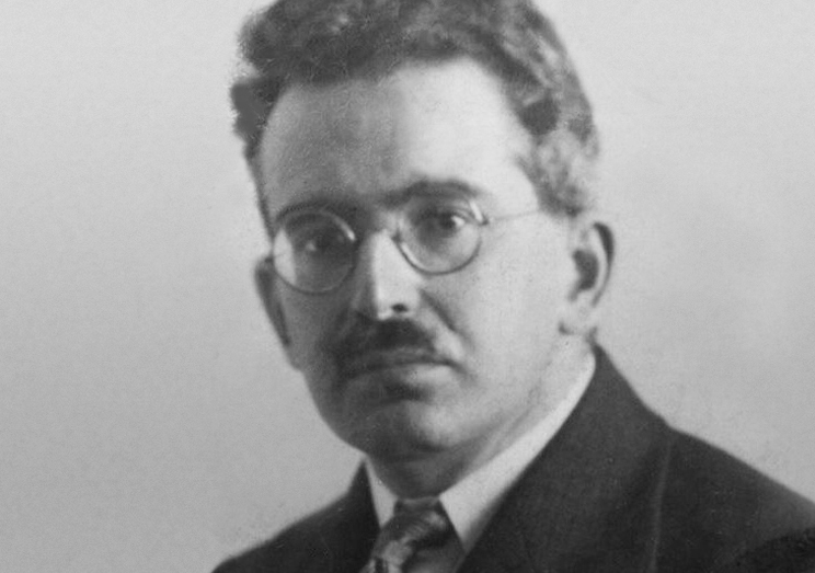caption: Walter Benjamin in 1928.