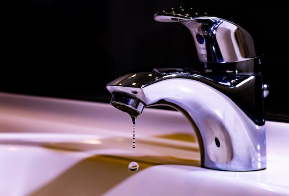 water faucet tap