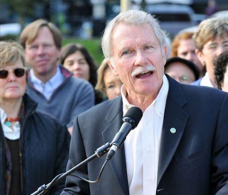 caption: Oregon Gov. John Kitzhaber at his acceptance speech.