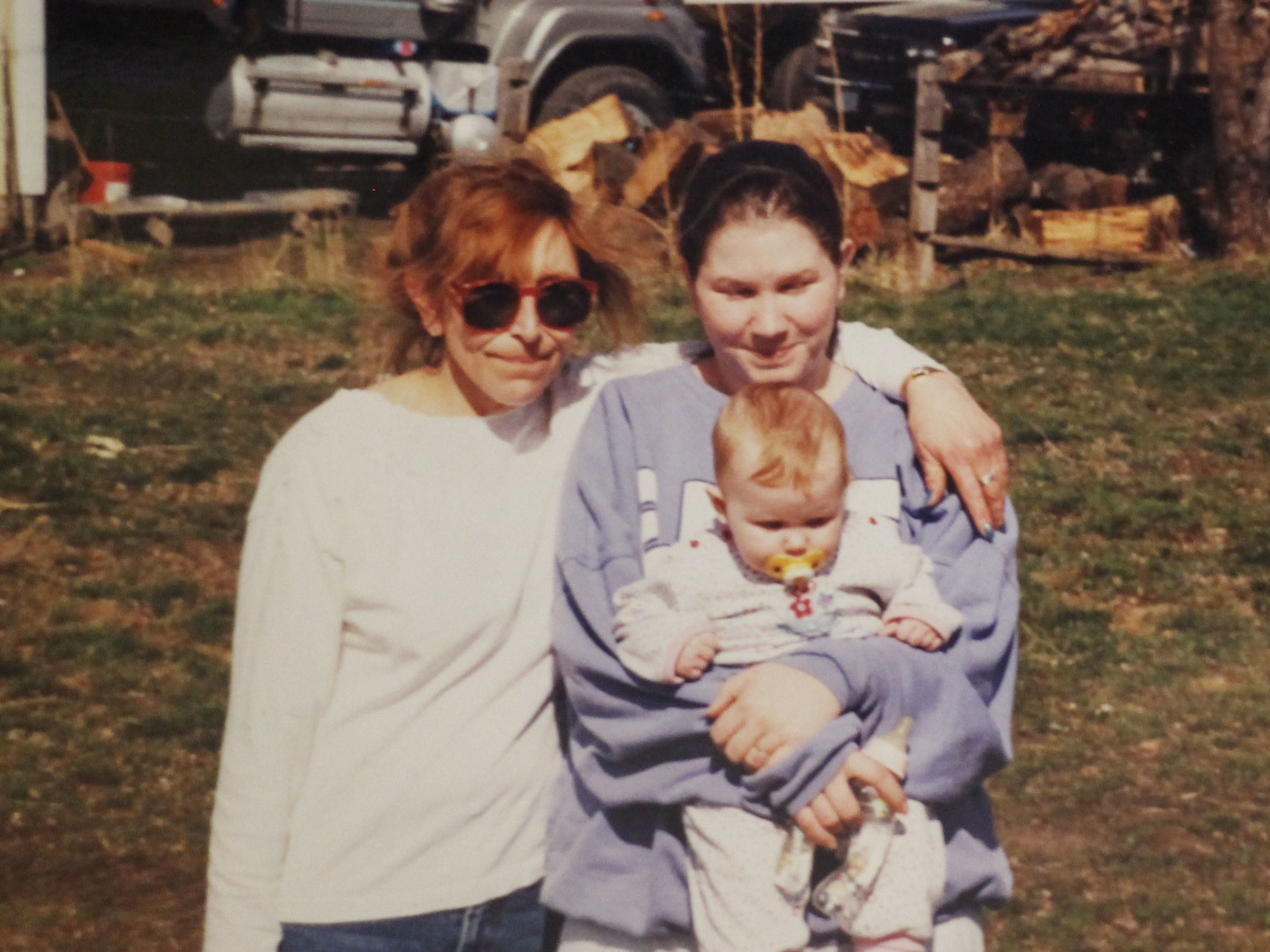 caption: Carolyn DeFord, is pictured with her daughter and mother, Leona Kinsey, in La Grande, Ore., in their last photograph together before Kinsey disappeared in October 1999.