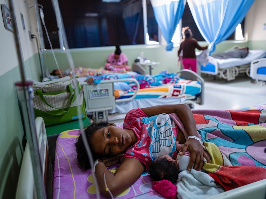 caption: A corridor of newborns at the San Jose de Maicao Hospital in Maicao, Colombia. Venezuelan migrants have given birth to more than 25,000 infants in Colombia over the past two years.