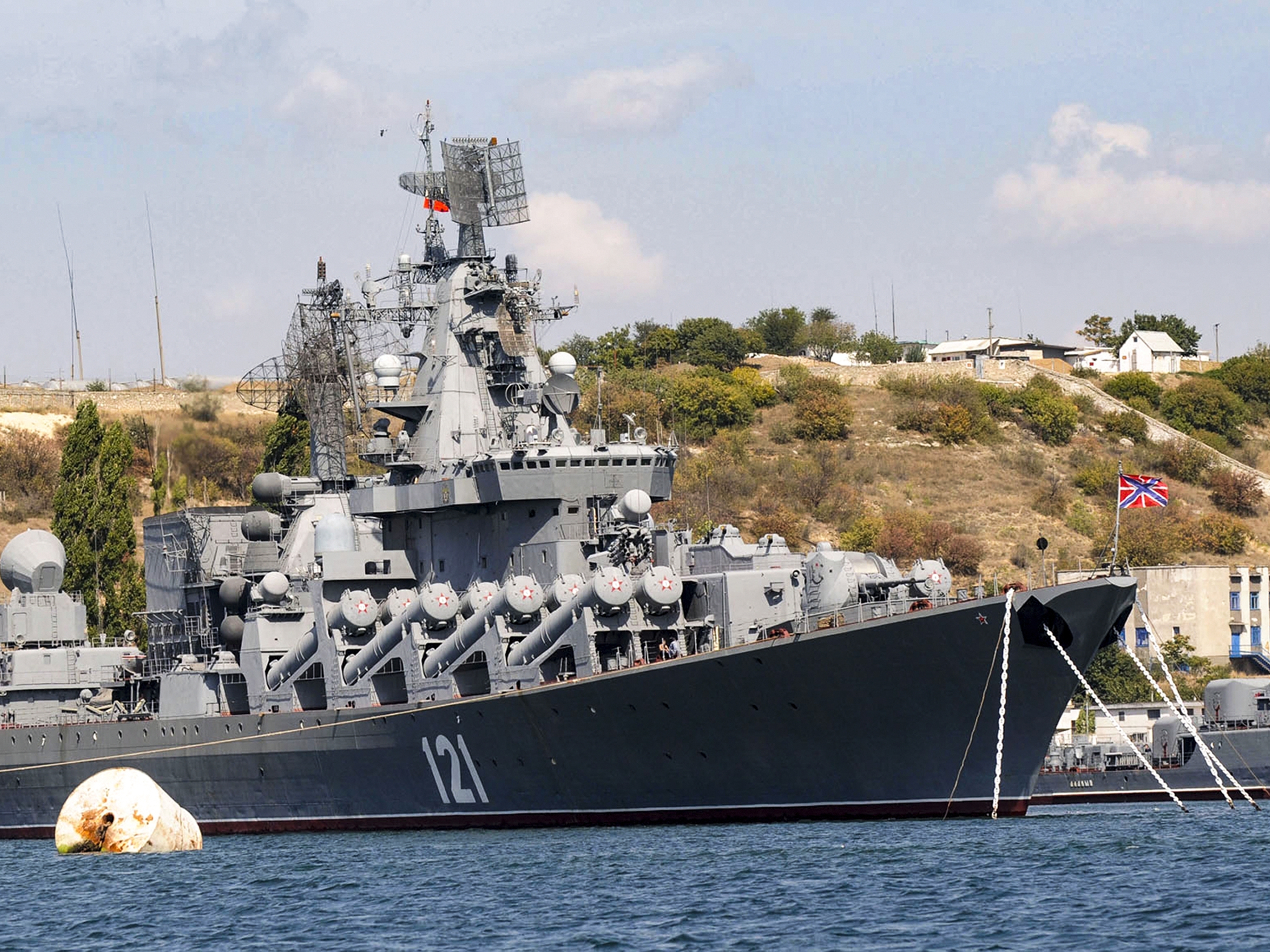 caption: The Russian missile cruiser Moskva, the flagship of Russia's Black Sea fleet, is seen anchored in the Black Sea port of Sevastopol in 2008.