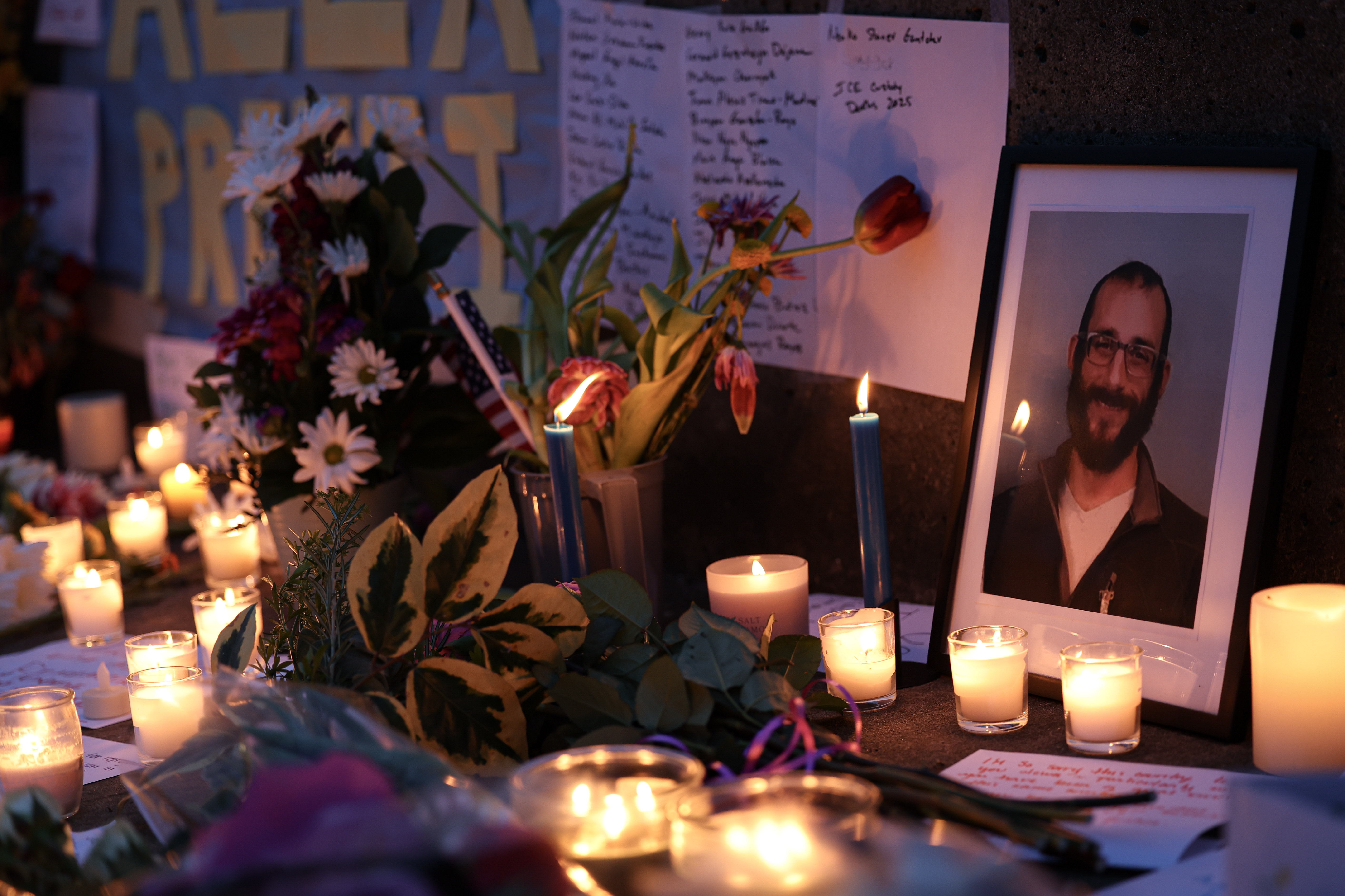 caption: Nurses’ vigil for Alex Pretti, Harborview Medical Center, Seattle