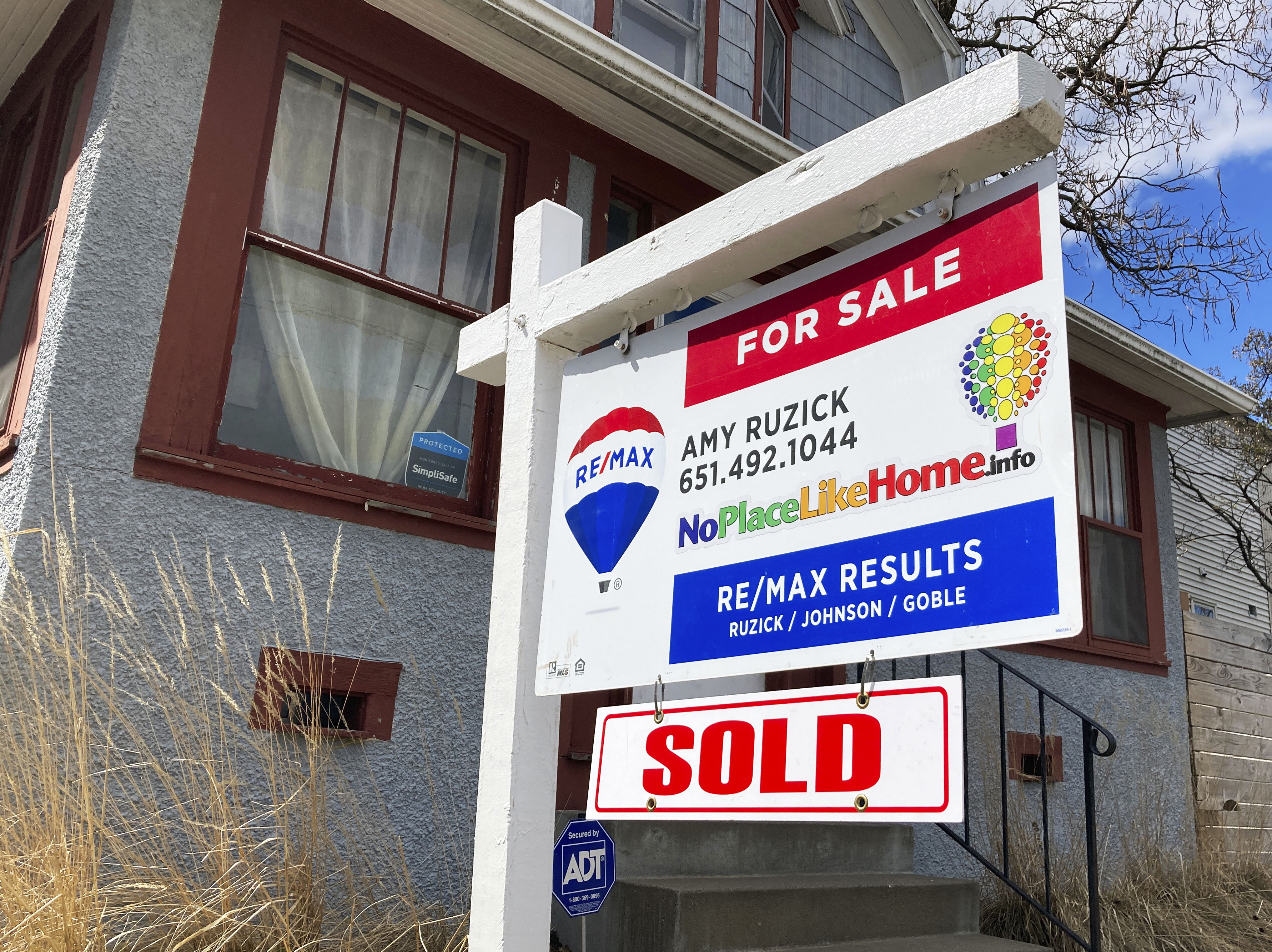 caption: The median price for a home in the U.S. last month hit a new record of $341,600. That also marked the biggest ever 1-year price gain and homes are selling more quickly than ever before.