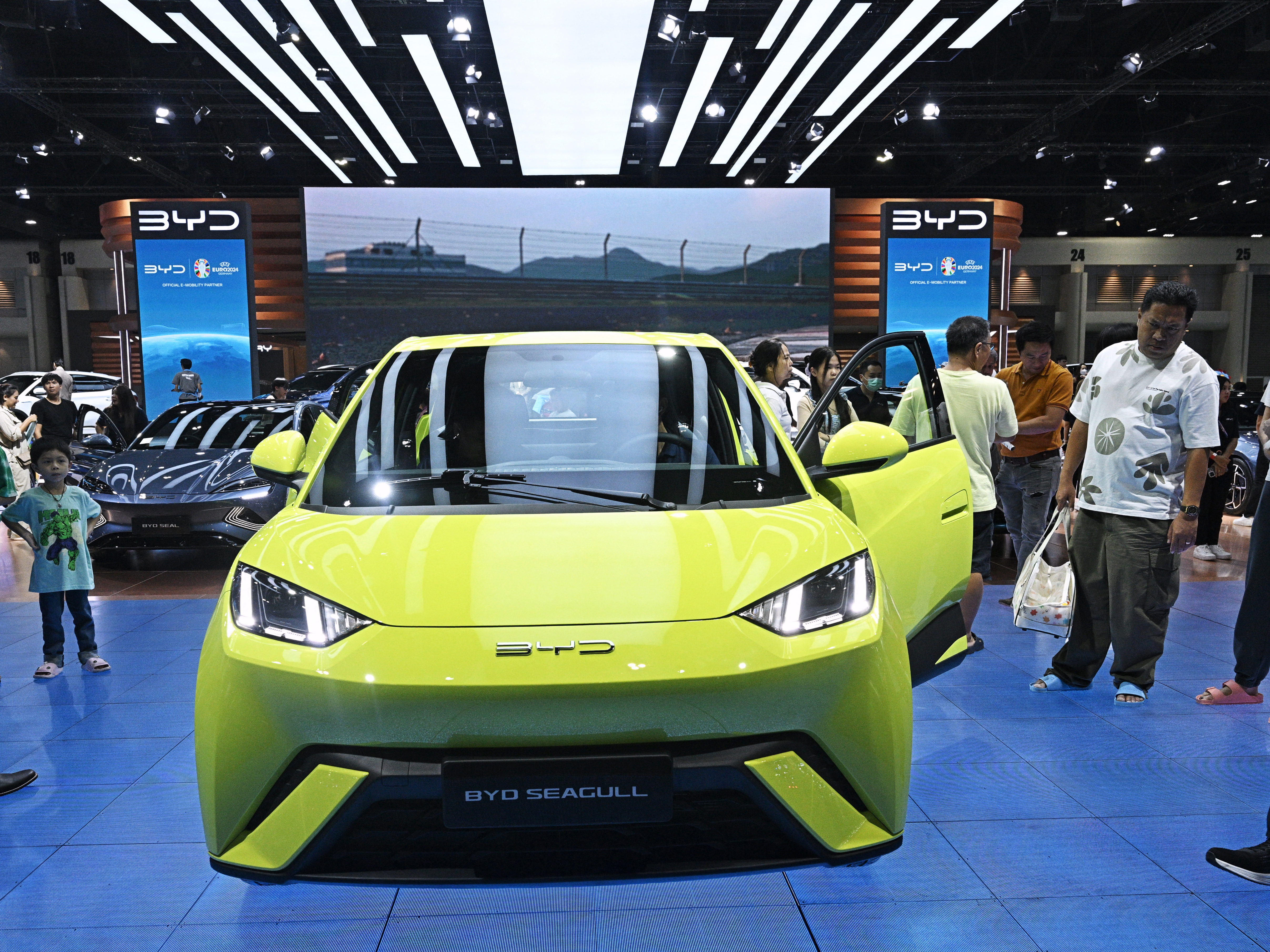 Onto electric cars discount