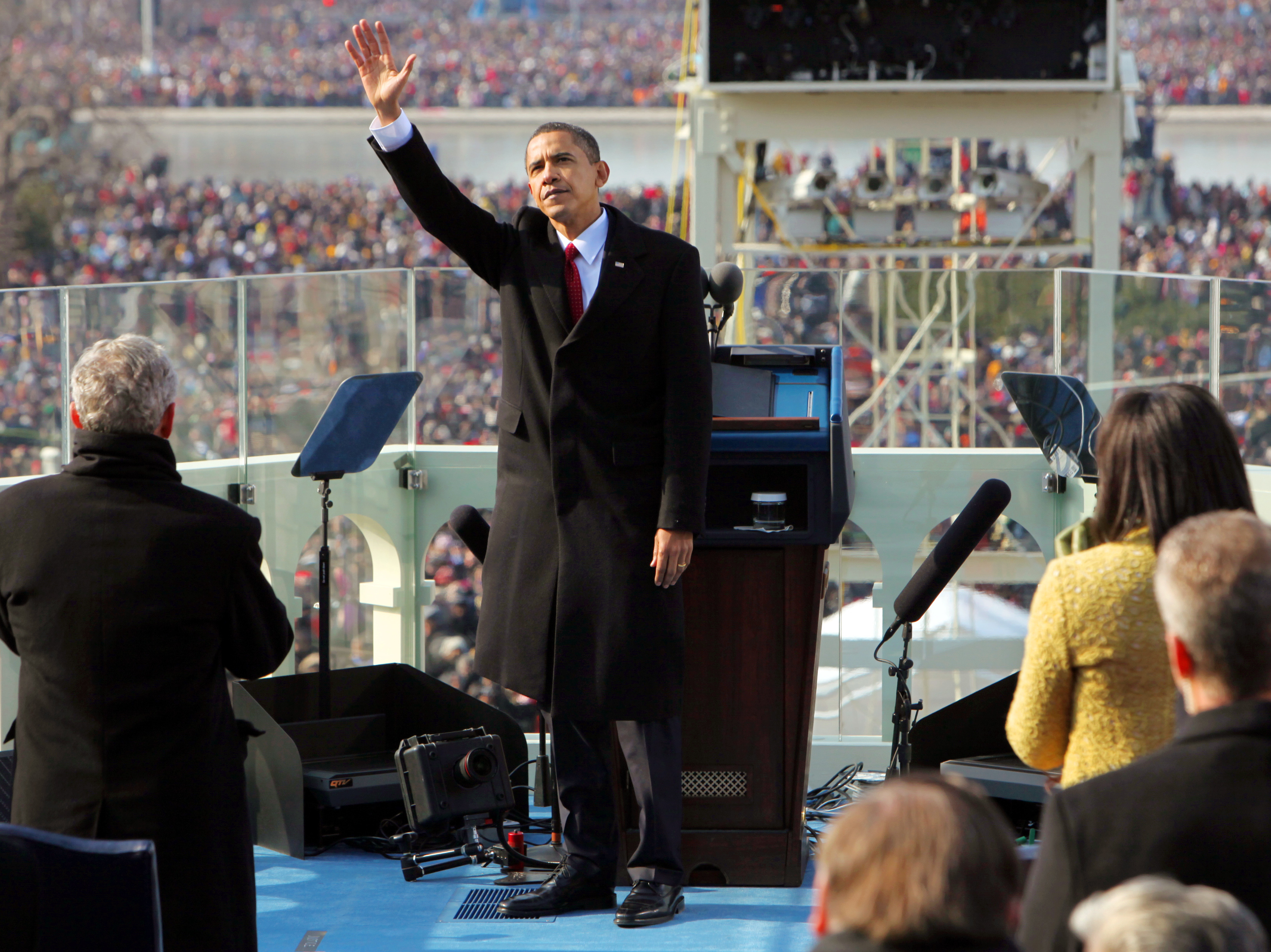caption: During the transition from President George W. Bush to President Barack Obama, Bush administration officials shared with the incoming Obama administration intelligence about a terrorist threat to disrupt Obama's 2009 inauguration, a threat that ultimately did not come to pass.