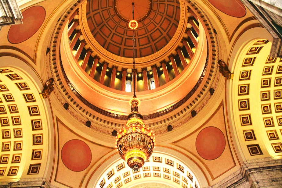 caption: The Washington state capitol building in Olympia, 2010.