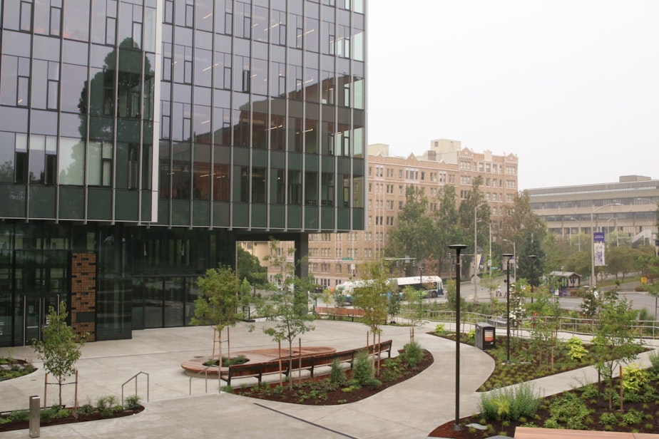 caption: The Hans Rosling Center for Population Health at the University of Washington